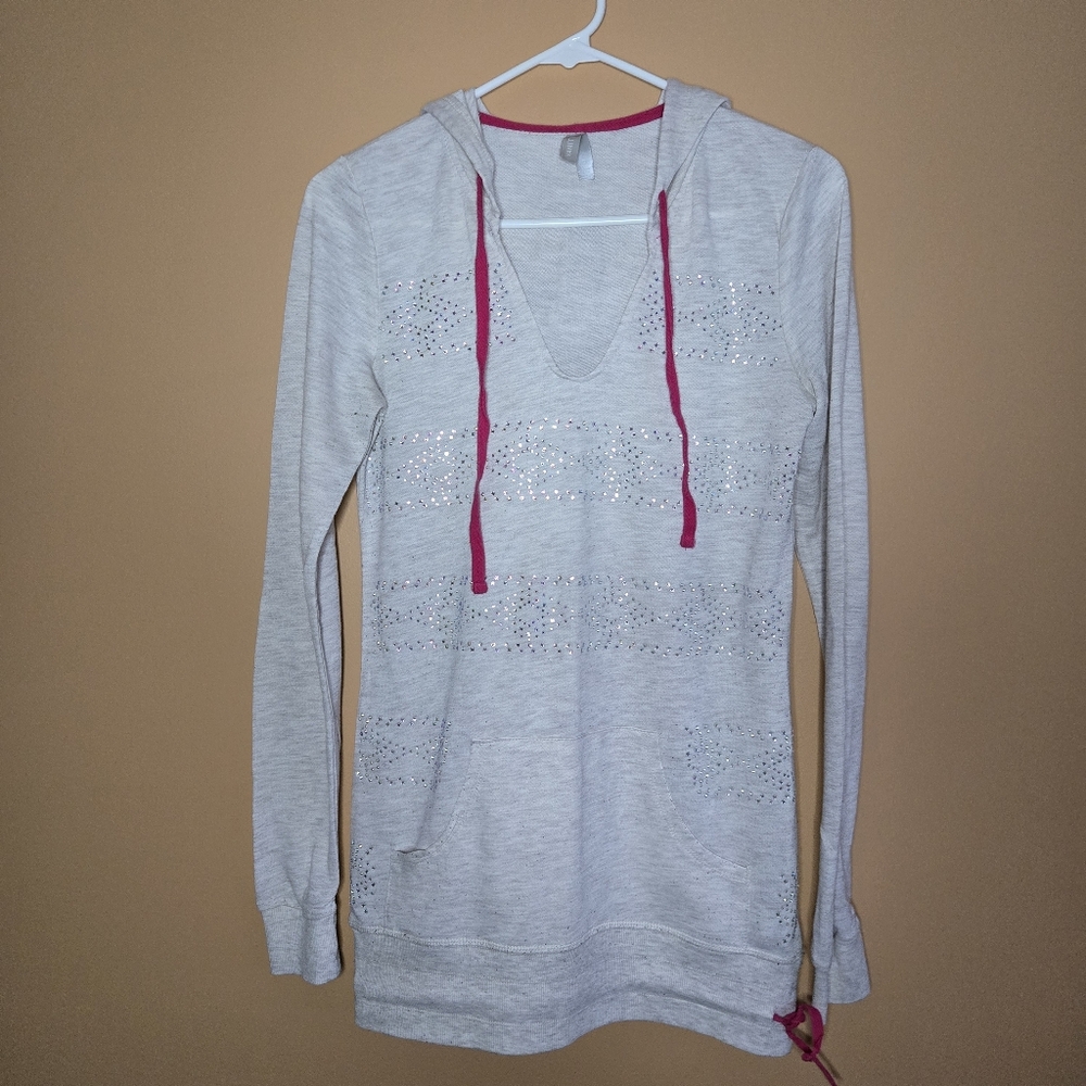 Vanity Sequen with Pink Accent Hoodie PTP=17"